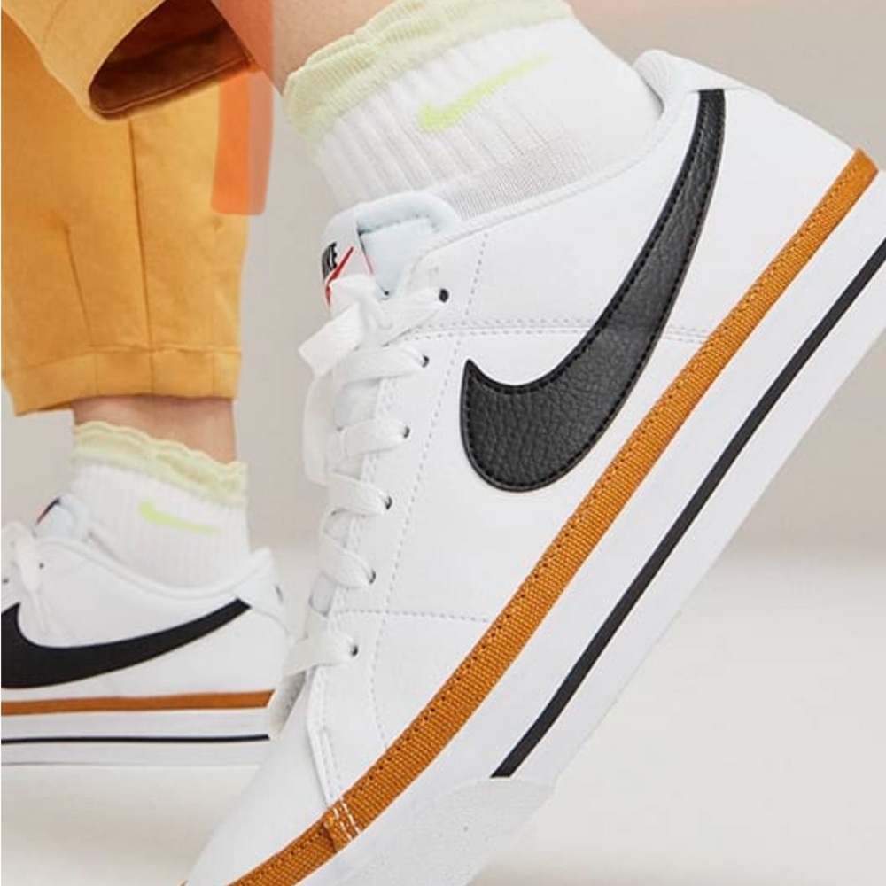 Nike Court Legacy Next Nature
Women's Shoes - size 8